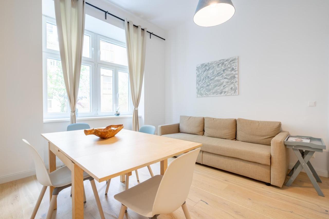 Cottageviertel - Stilvolles Apartment In Parknahe Виена Екстериор снимка