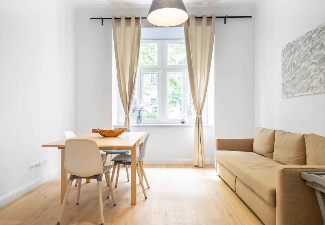 Cottageviertel - Stilvolles Apartment In Parknahe Виена Екстериор снимка